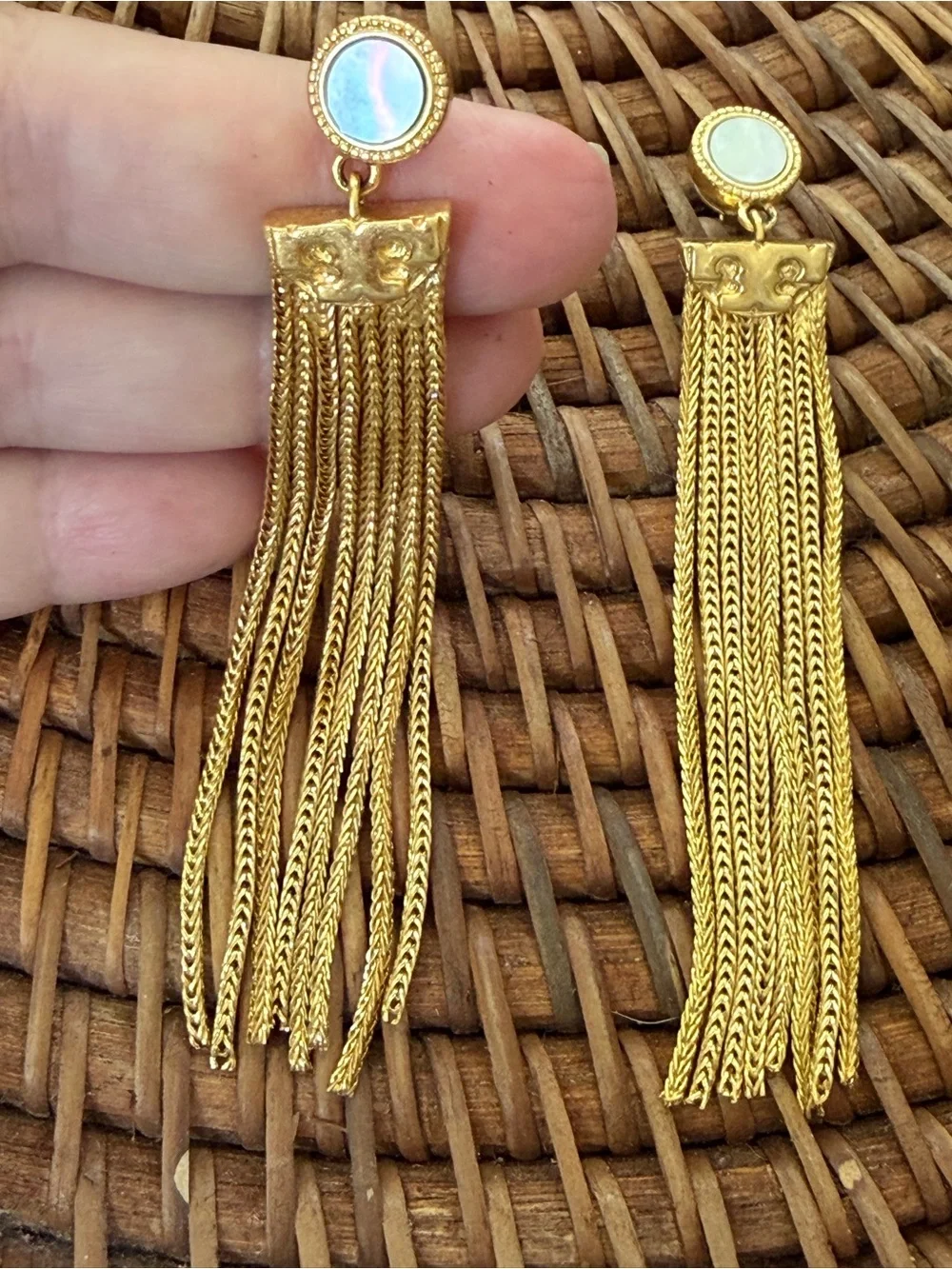 Tory Burch Dramatic Gold ChainTassel Earrings MOP Cabochon Pierced/Post